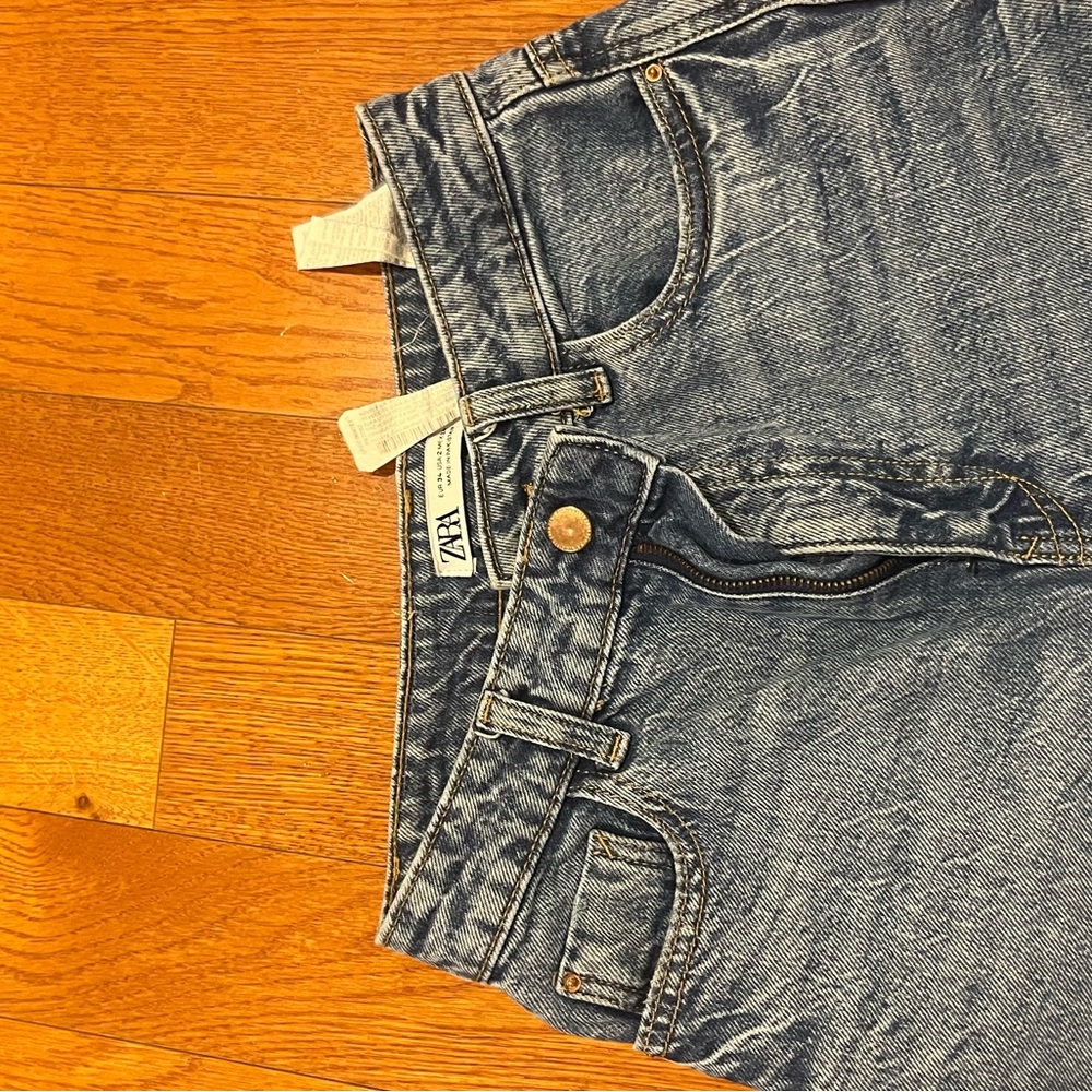 Zara Women's High Rise Denim Jeans